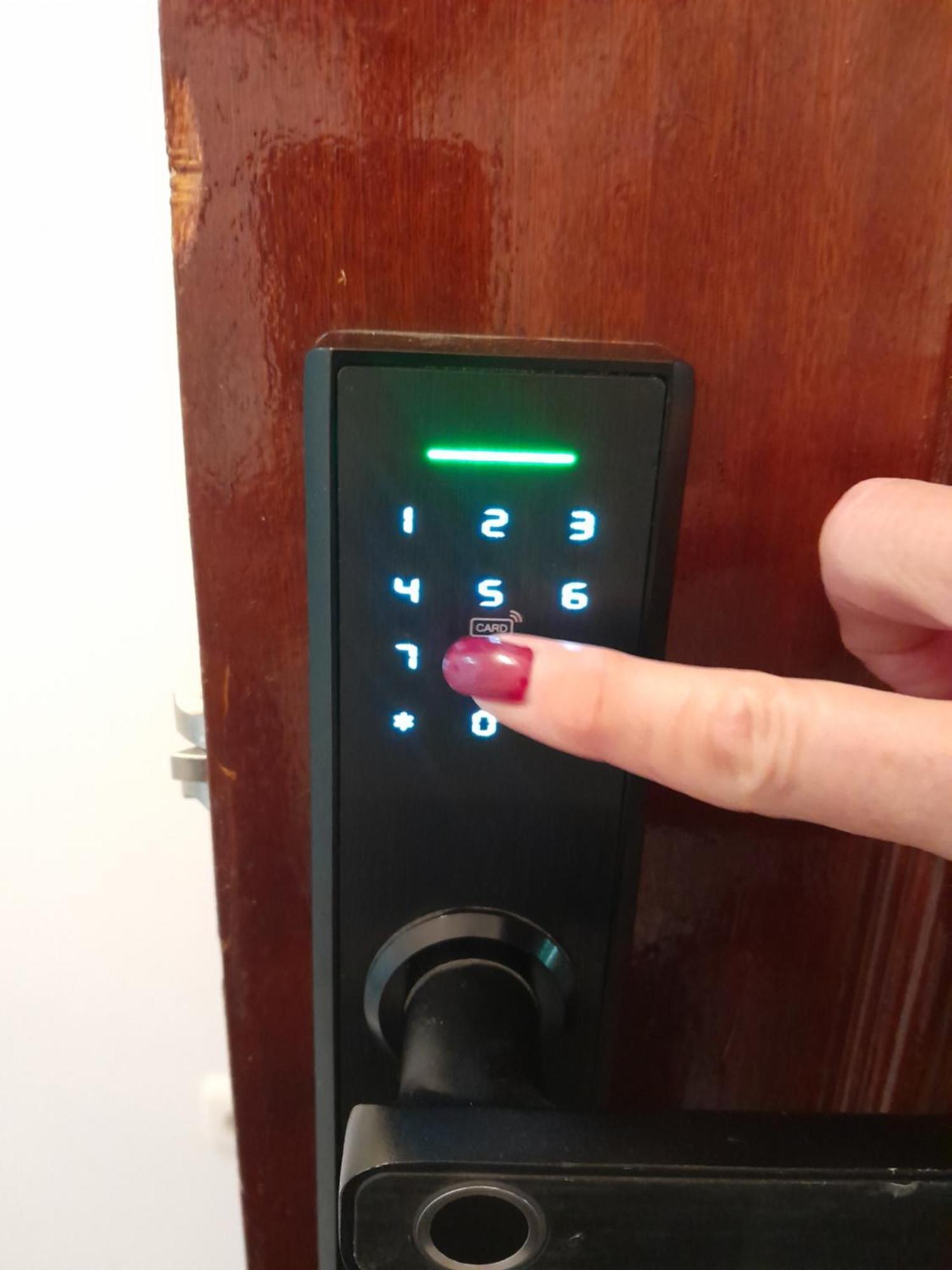 Puerta Sevilla Parking Gratis Кордова Экстерьер фото